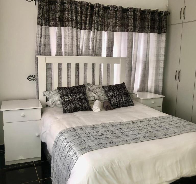 Glen Lorne Apartment | 1 bed apartment in Mount Pleasant Heights - 2014
