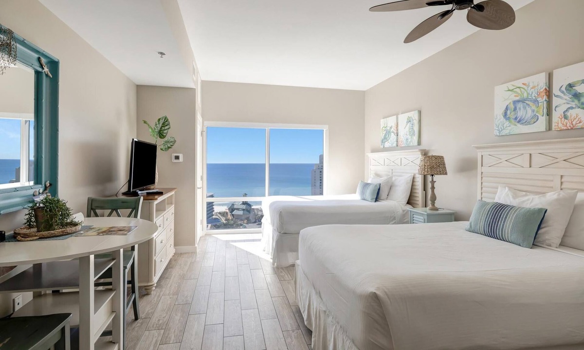 Sandestin Condo | 16th-Floor Gulf-View Studio at Luau | 2 Queens, Kitchenette, Steps to the Beach