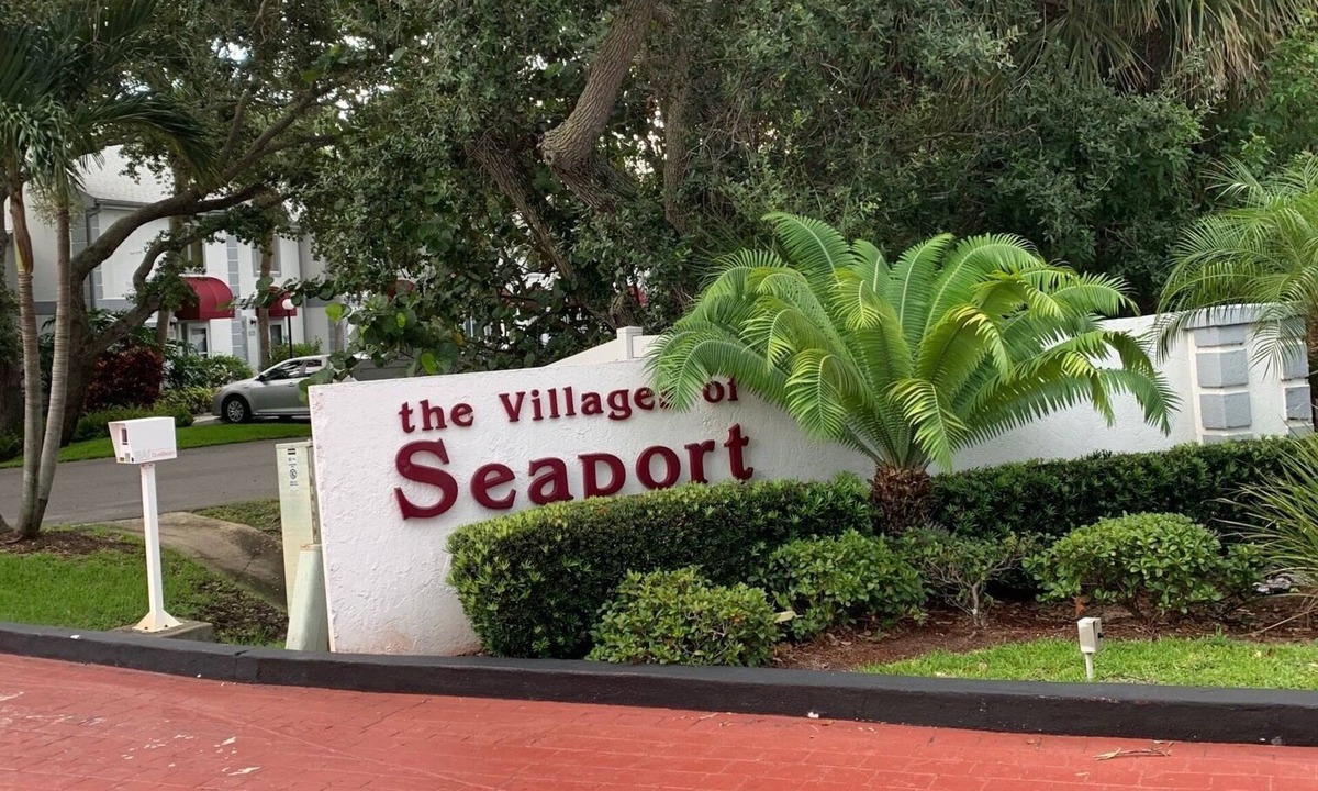 Villages of Seaport Condo | 2/2 Condo in Gated Community - Beach Access, 3 pools, Clubhouse, and much more!