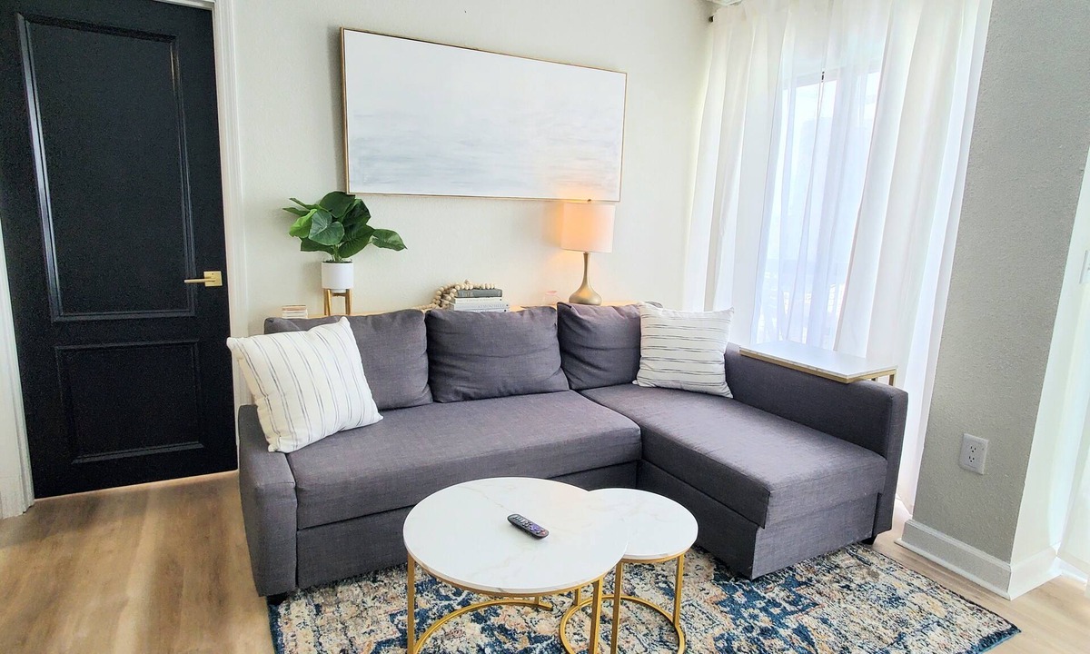 Southwest Orlando Condo | 2 BD/2 BA minutes from Universal Studios & Epic Universe