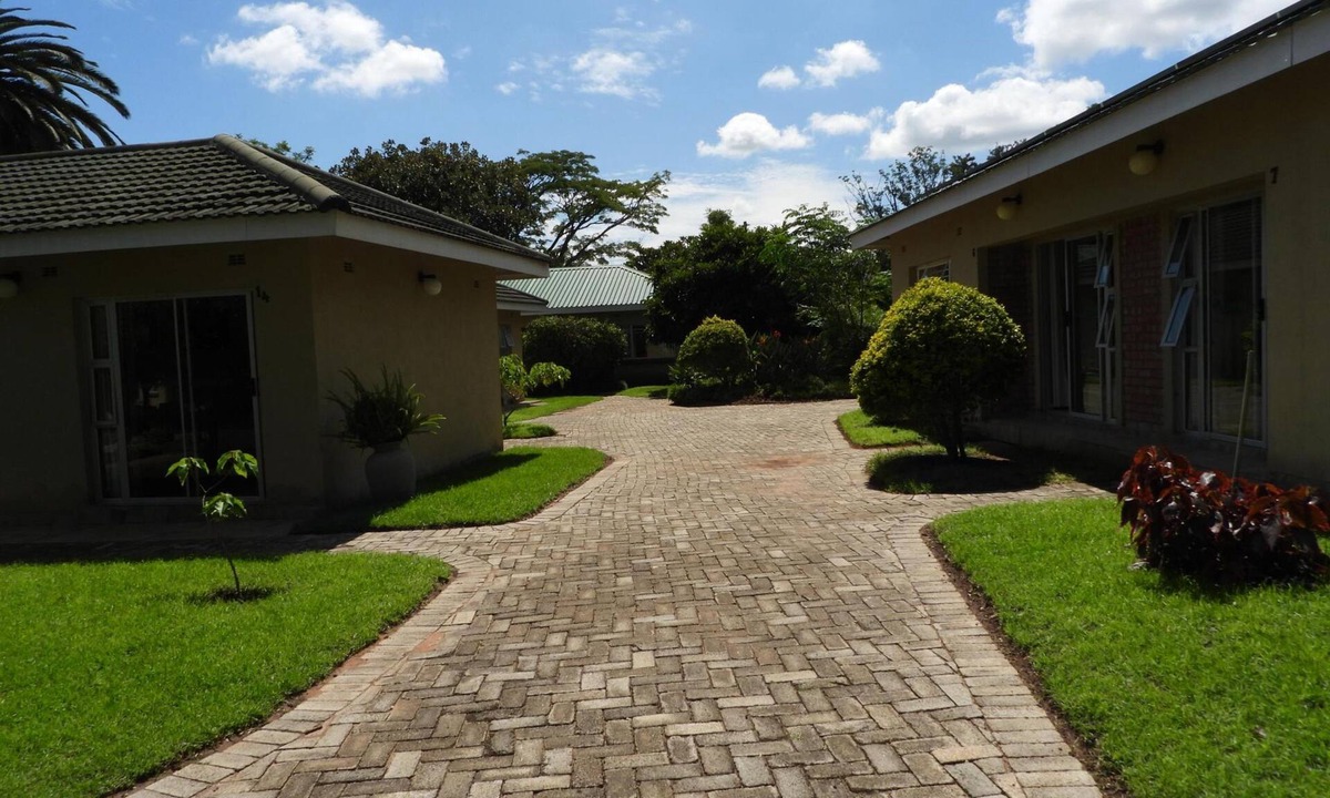 Harare Apartment | 2 Bed Apartment With Ensuite Kitchenette- 2071