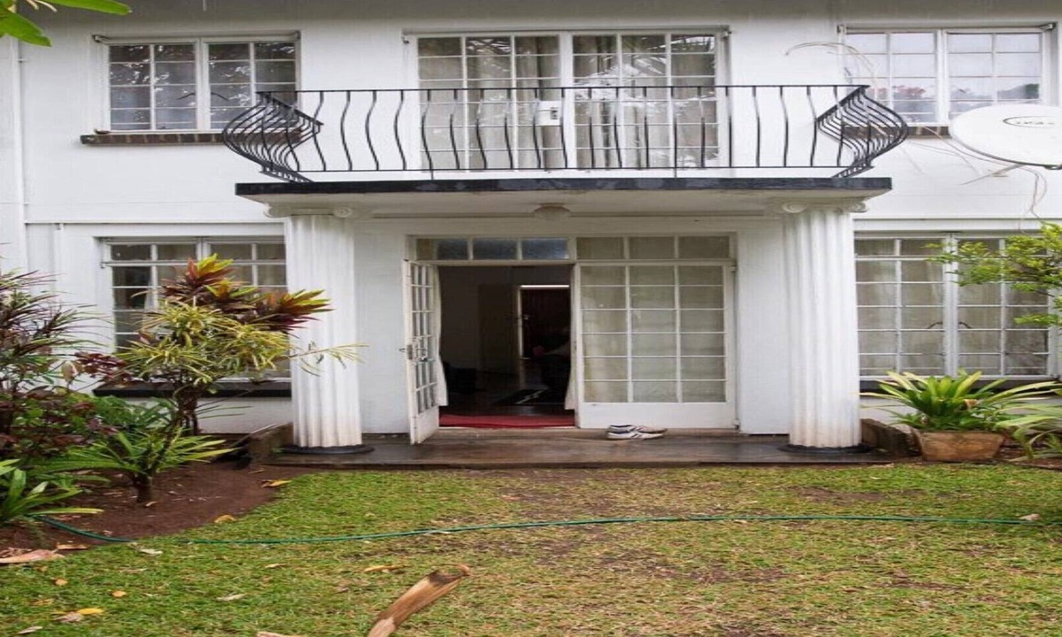 Harare Apartment | 2-bed Gem in Central Harare Sleeps 5