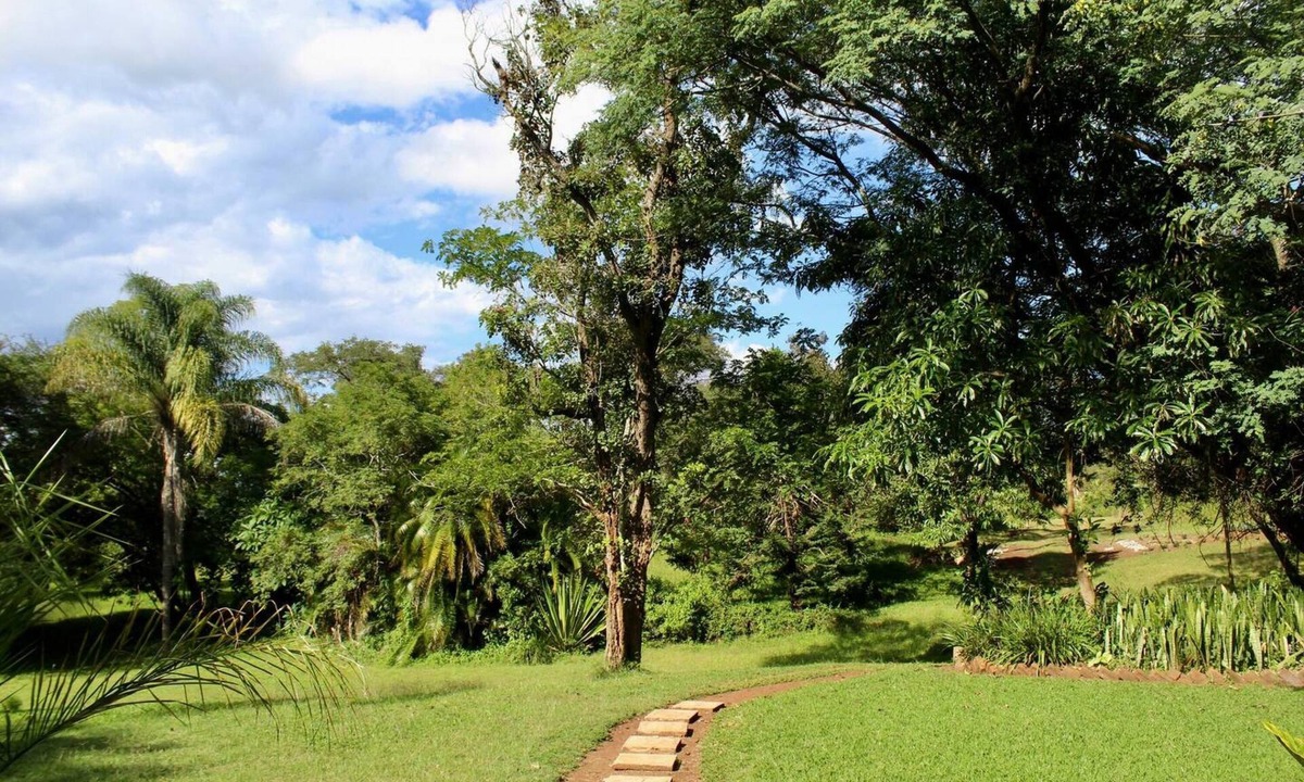 Mutare Apartment | 2 Bedroomed House With a Lovely Garden - 2177