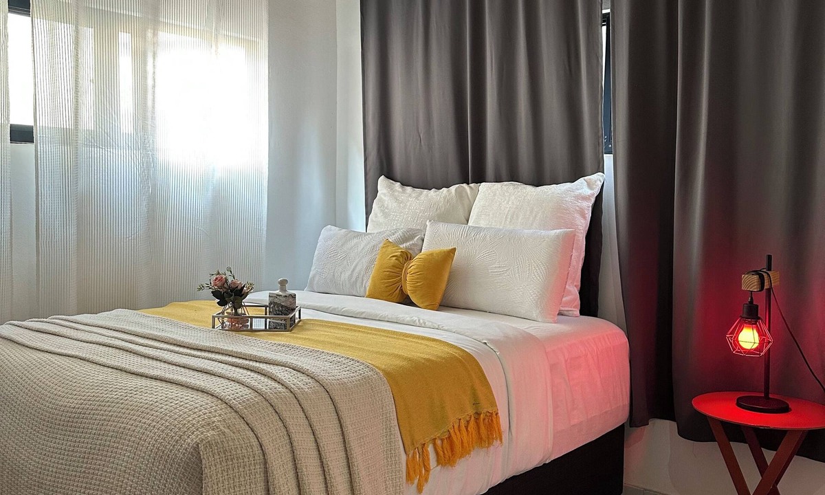 Lusaka Central Apartment | 24/7 power and Starlink WiFi