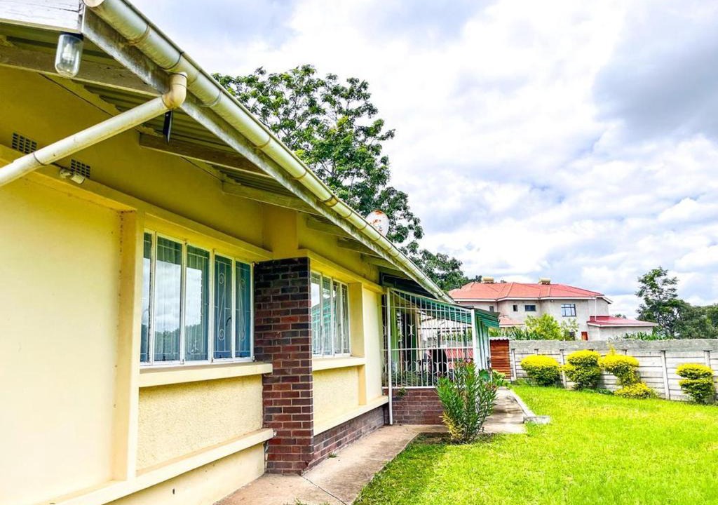 Gweru Apartment | 3 bed Cozy Homestay for Groups in Lundi Park - 2292