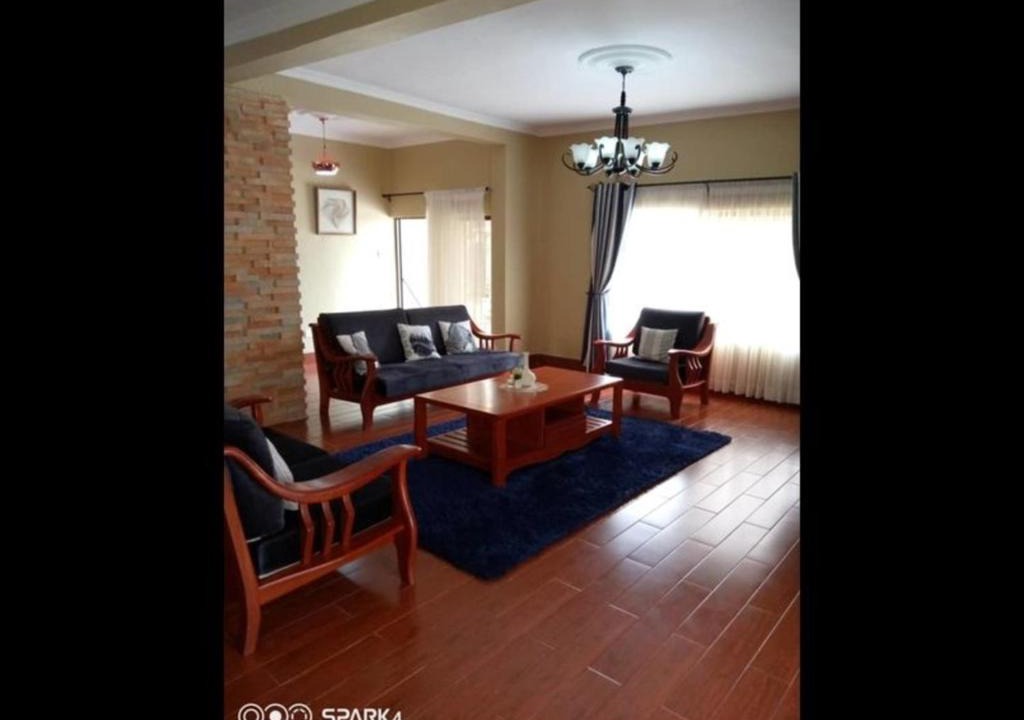 Lusaka Villa | 3 bedrooms exclusive house in Mass Media