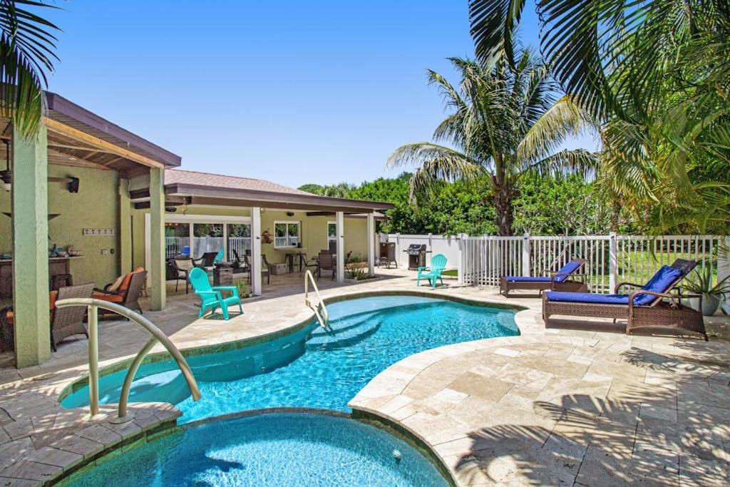 Bradenton House | Almost There