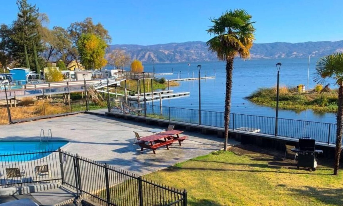 Lakeport Hotel | Anchorage Inn Lakeport