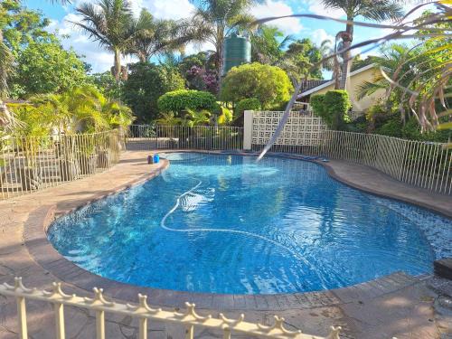 Harare House | Ashley's 2 Bedroomed Guest Cottage