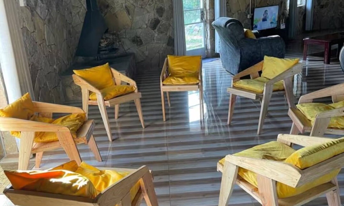 Juliasdale Cottage | Awesome 5-bedroom cottage in soothing Nyanga getaway