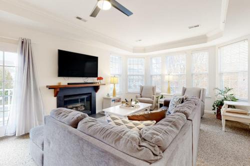 Ocean View House | Bayside Bethany Lakes N Mill #114