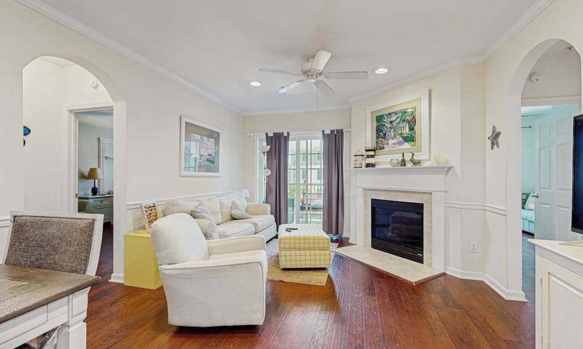 Sun Ridge Condo | Bayside Resort Dog-Friendly Condo w/Free WiFi, Shared Pools, & a Fitness Center