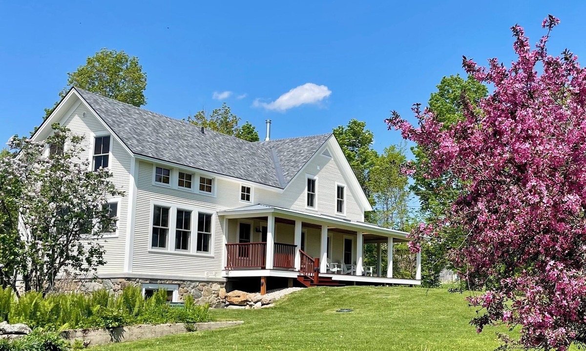 Bristol House | Boutique Country Vermont Farmhouse Fully Remodeled