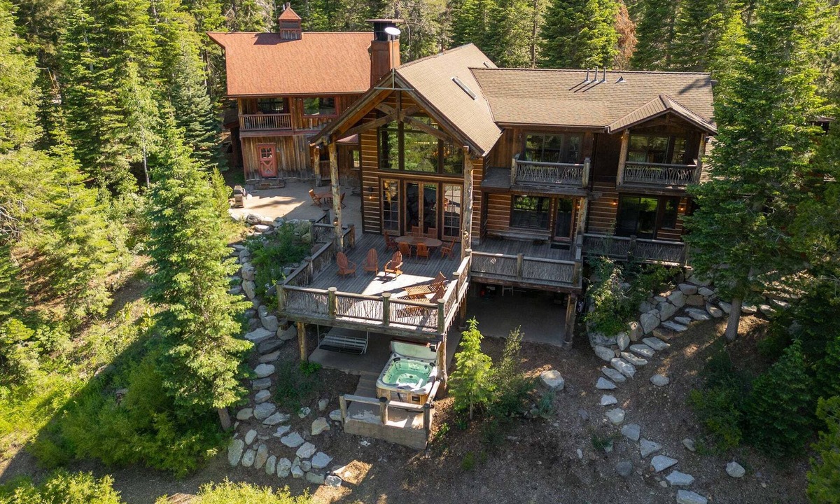 Olympic Valley House | Bullshead By Tahoe Getaways - Pet-Friendly 4700SQ FT Luxury Riverfront Estate w Hot Tub