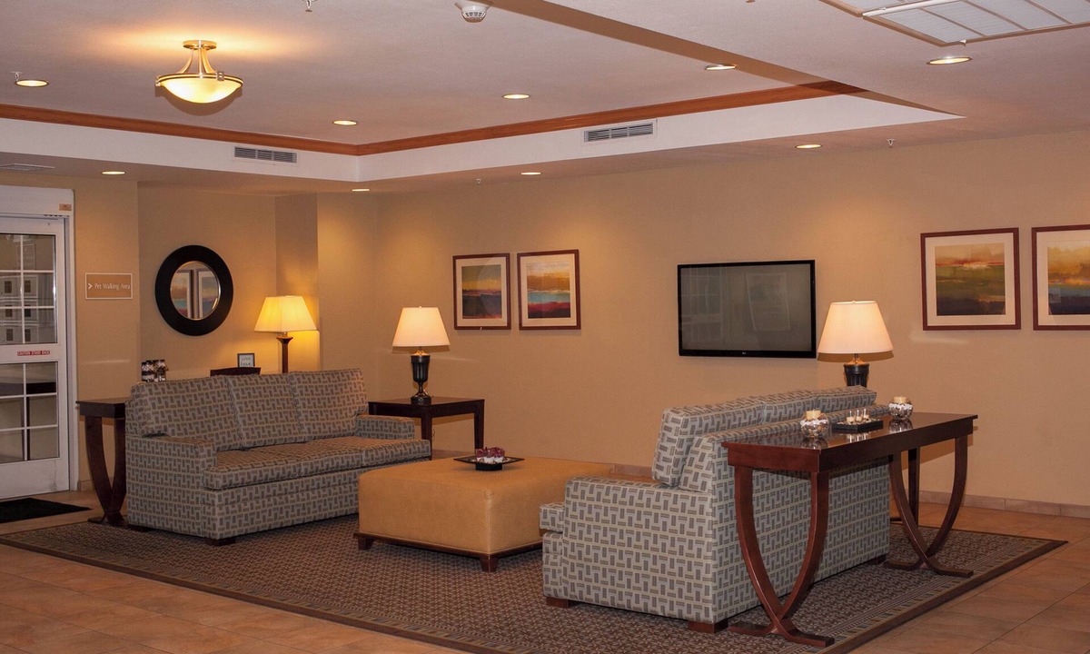 Stollings Hotel | Candlewood Suites Logan by IHG