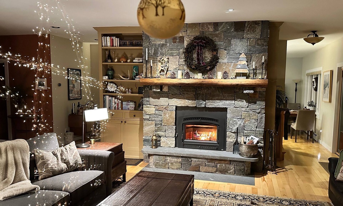 Waitsfield House | Charming mountain retreat with valley views, walk to Sugarbush Mt Ellen