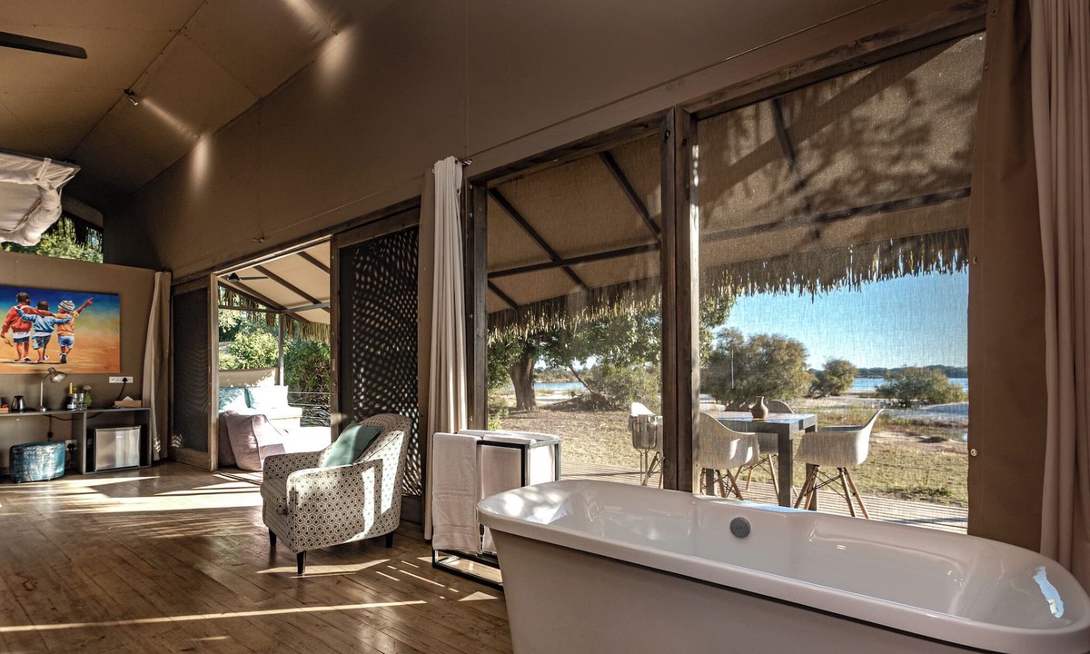 Victoria Falls Cabin | Chundu Island