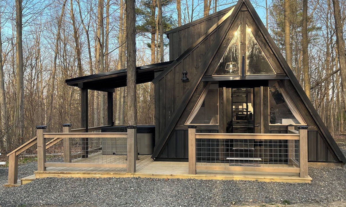 Watkins Glen Cabin | Cozy 1-bedroom A frame cabin in lovely Watkins Glen with AC
