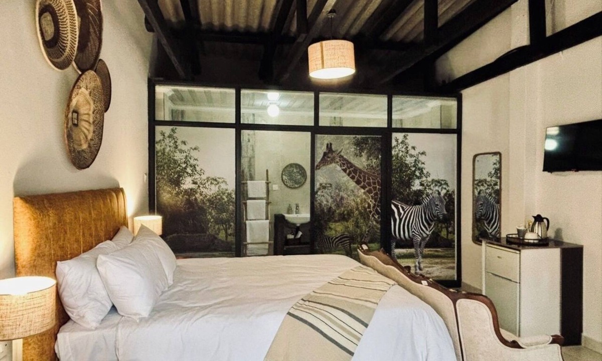 Bulawayo Cabin | Dakeni Game Farm
