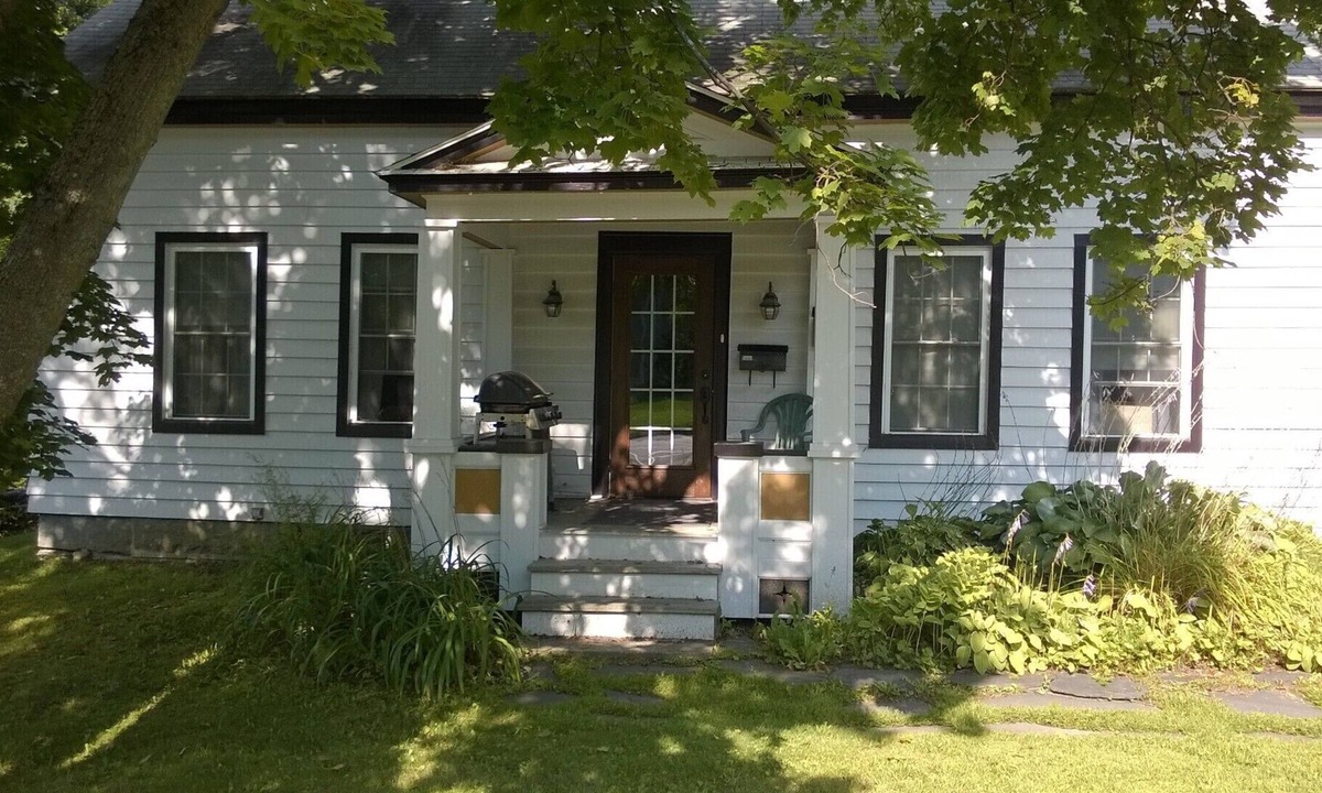 Montpelier Apartment | Dreamscapecottage/Montpelier The Place You Want To Be
