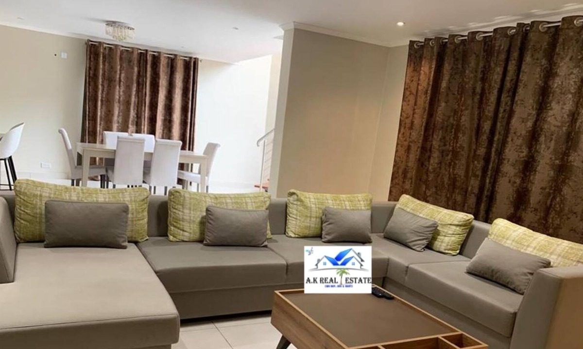 Lusaka Central Apartment | Executive 3 bedroomed fully furnished apartment for rent in Salama park