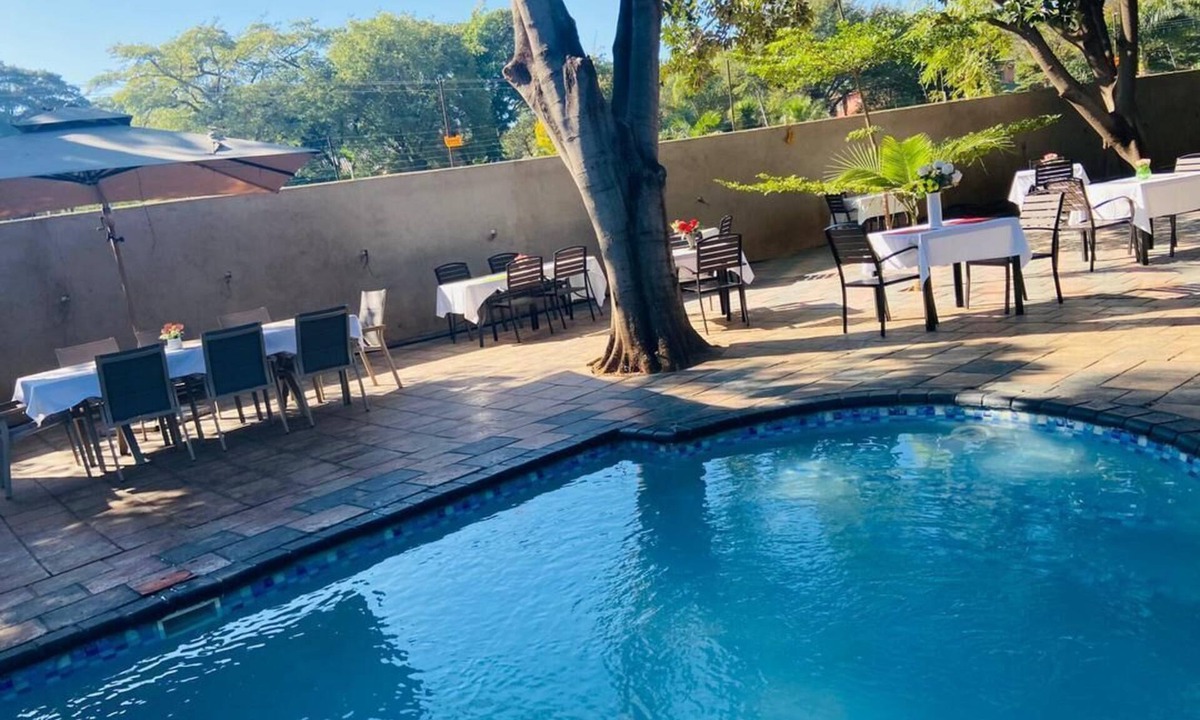 Kwekwe Apartment | Executive Comfort With Premium Workspace - 2334