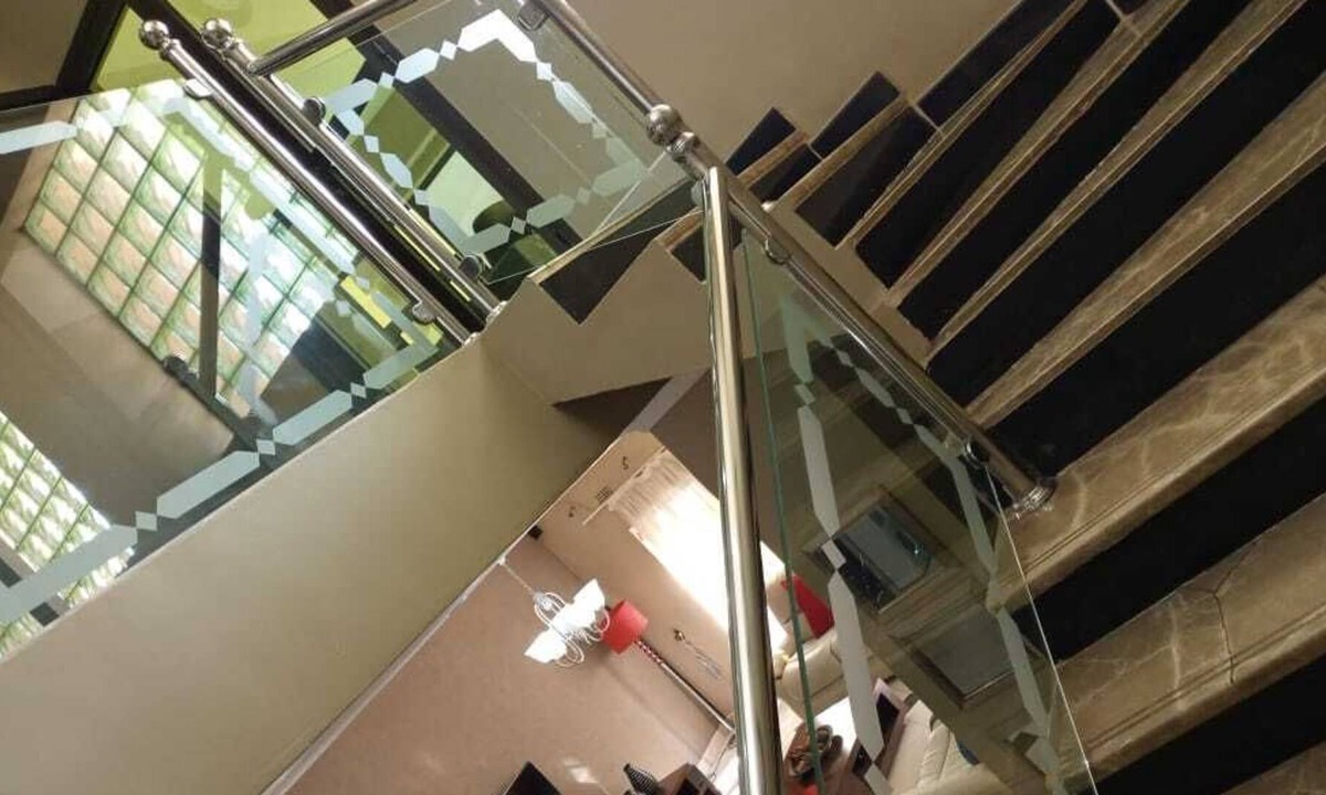Lusaka Central Apartment | Executive fully furnished apartment close to amenities
