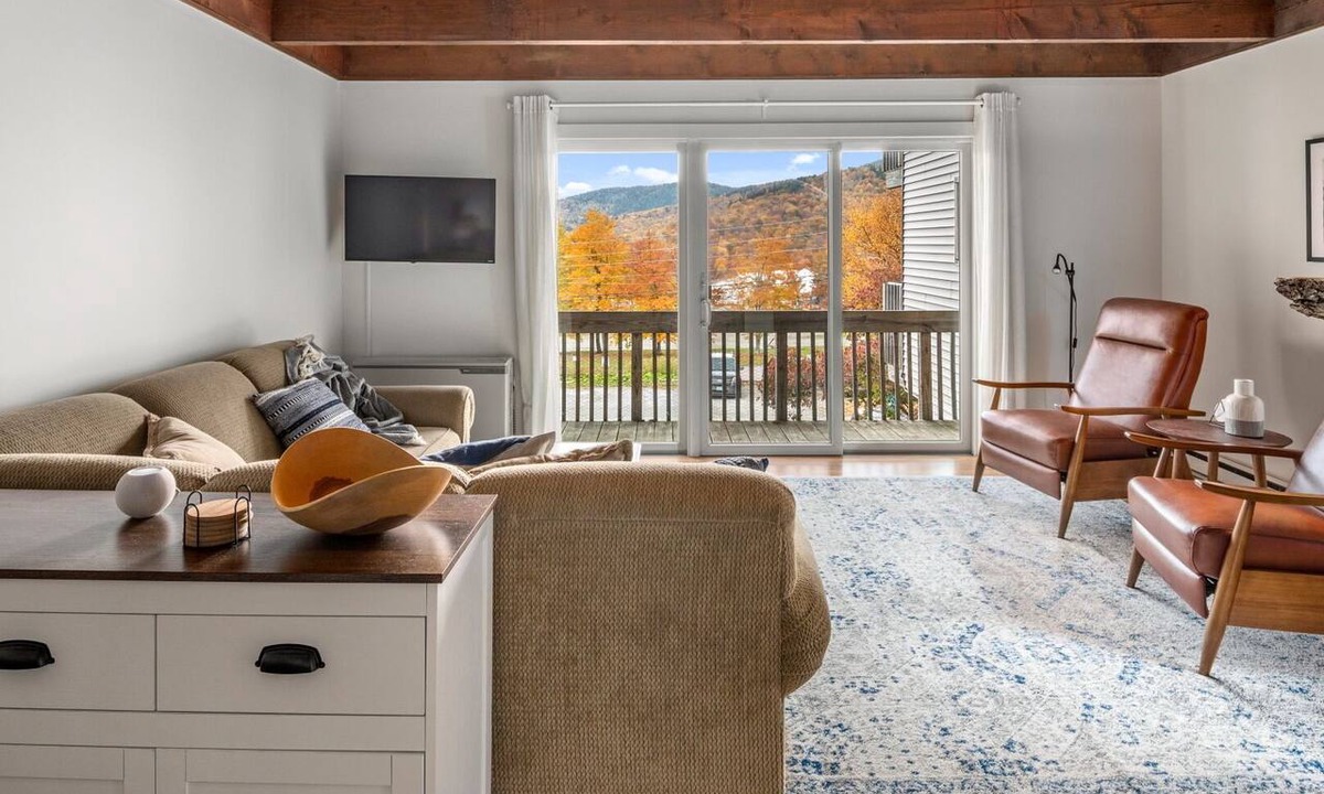 Bolton Valley Condo | Family condo w/resort access & patio