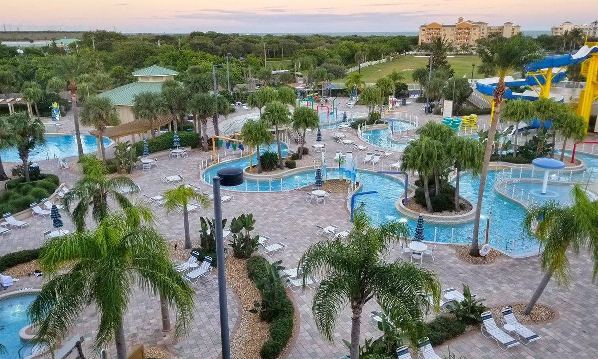 Port Canaveral Condo | ★Family Friendly Beach Resort with Water Park - Spacious - Sleeps 8