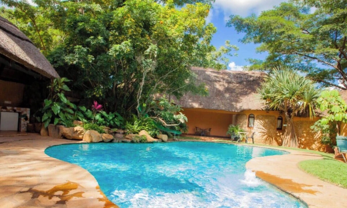 Mashonaland West Cabin | Green Oasis Lodges