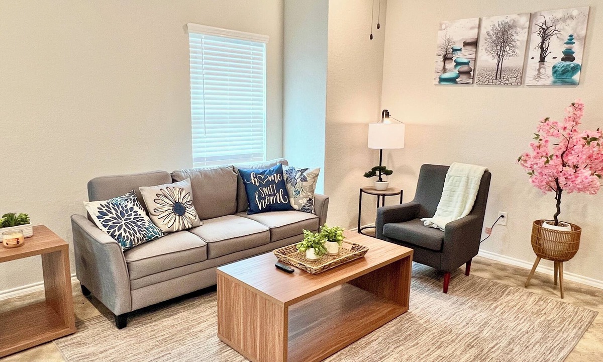 North San Antonio - SAT Apartment | [HB101] Family Friendly & Clean 3BR near JBSA Randolph AFB
