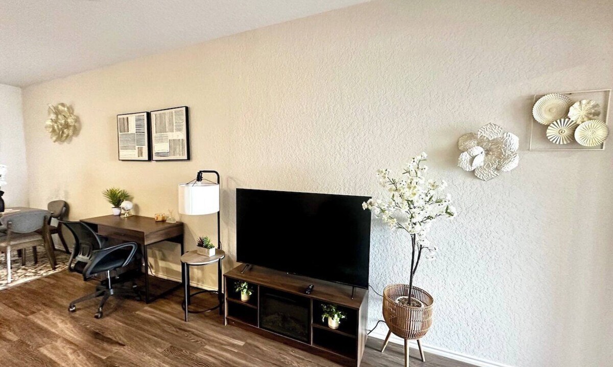 North San Antonio - SAT House | [HB102] New 3BR near JBSA, Randolph Airforce Base I Fully Stocked + Parking