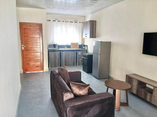 Zambia Cabin | Hill Spring Apartments & Lodges - Lumwana