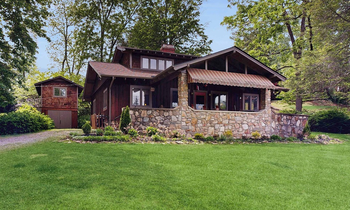 Lake Junaluska House | Homey two-story home with shared pool, WiFi, & full kitchen - dog-friendly
