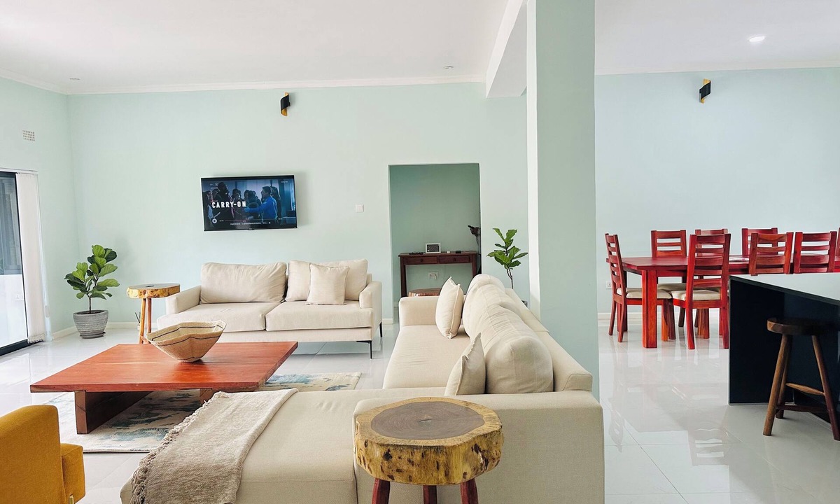 Lusaka Central House | Kayezi Tranquil Stay In Peaceful Palabana