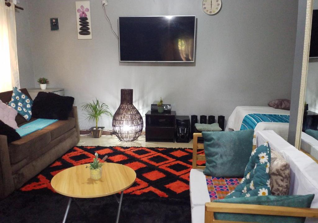 Lusaka Bed & Breakfast | Keresia's guestwing