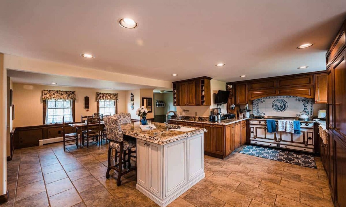 Kingfield House | Kingfield Ranch: Cozy Home with a View