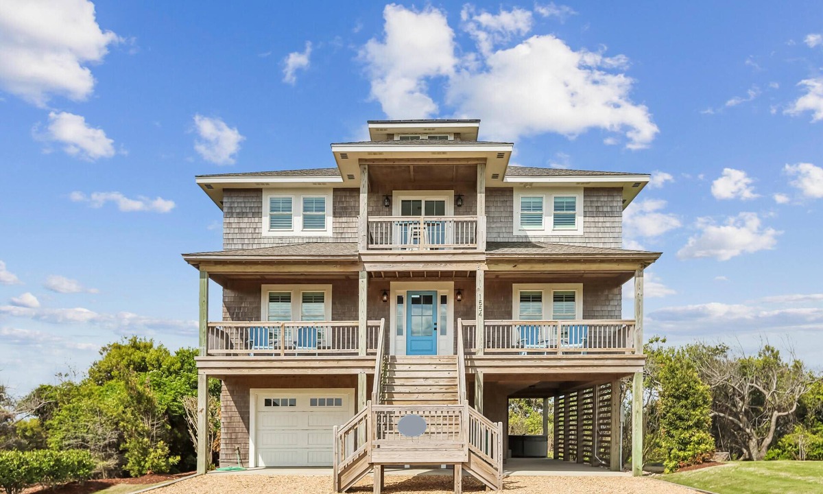 Duck House | Knot for Sail - Newer Soundfront Home with Hot Tub and Firepit