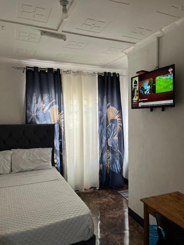 Lusaka Cabin | LaJoy Lodge