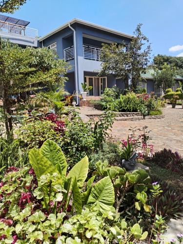 Chegutu Bed & Breakfast | Lake Manyame Park Villa