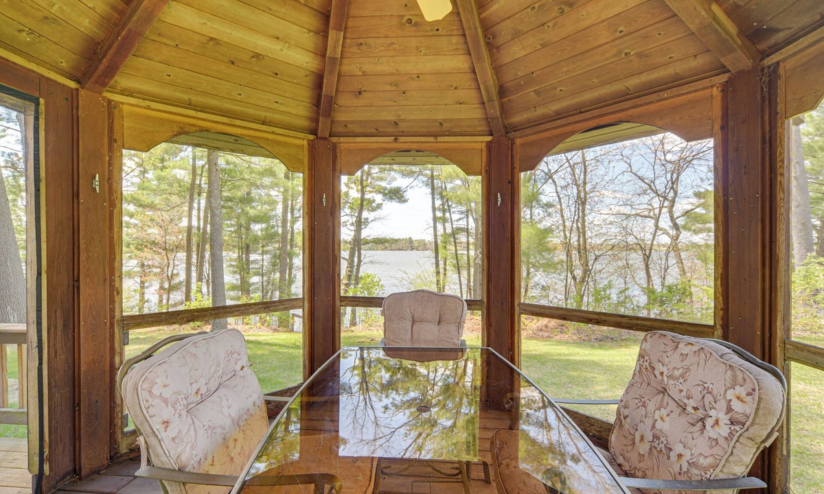 Chetek Cottage | Lakefront Chetek Haven: Dock, Screened Gazebo