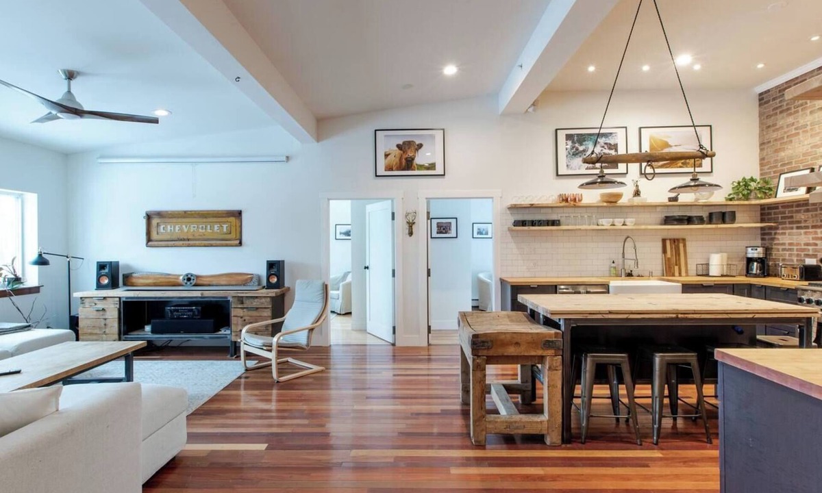 Winooski Apartment | Large Industrial Apartment on the Winooski Rotary