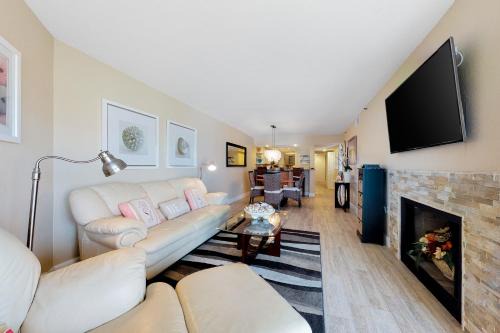 Sunset Reef Apartment | Lighthouse Pointe 402