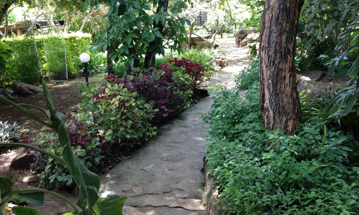 Bulawayo House | Lynn's Guest House