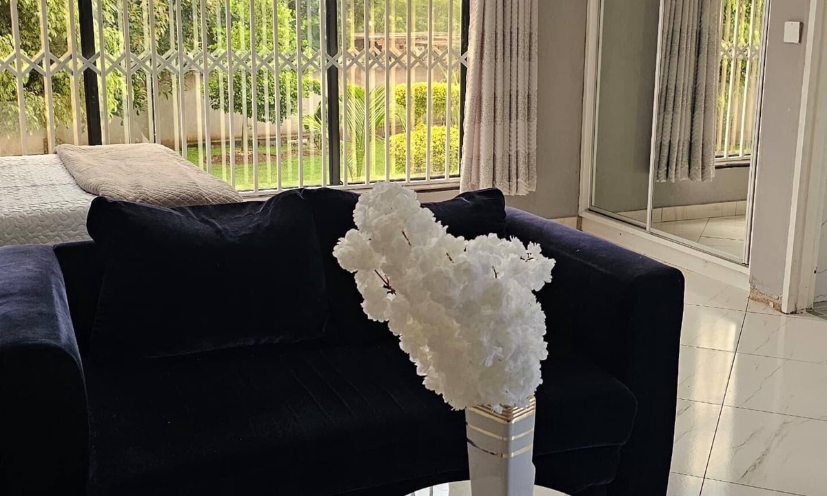 Greendale Bed & Breakfast | Maphosa