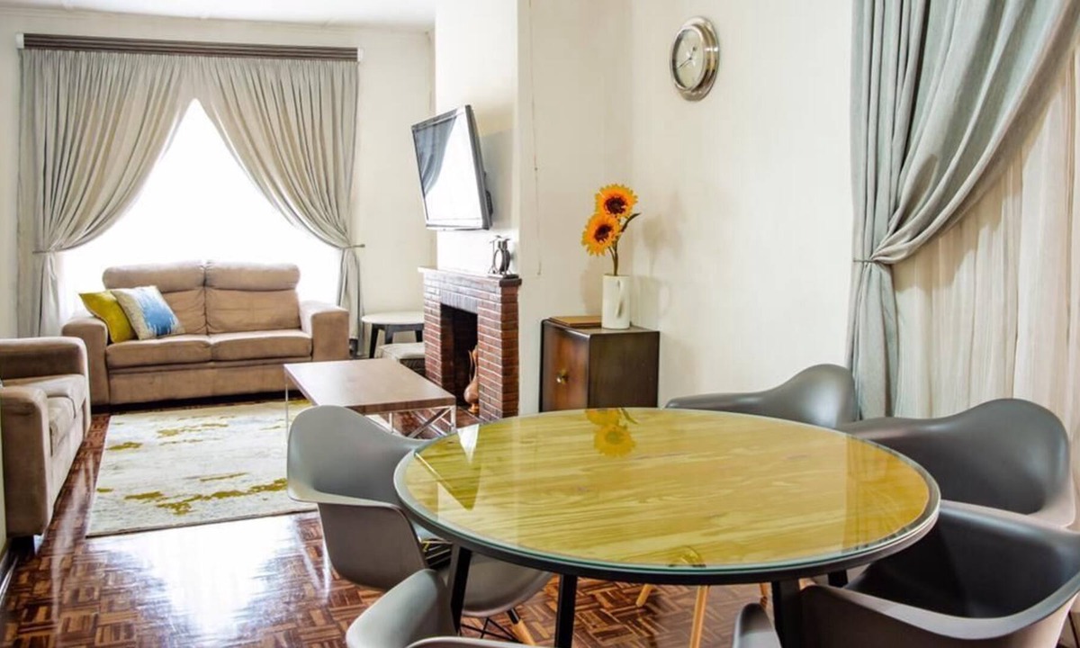 Bulawayo Apartment | Modern 3 bedroomed guesthouse in Paddonhurst - 2037