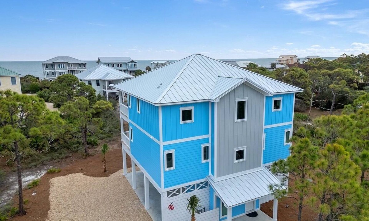 Treasure Beach Village House | Modern Oceanview Vacation Home
