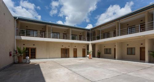 Chingola Hotel | Mokorro Hotel