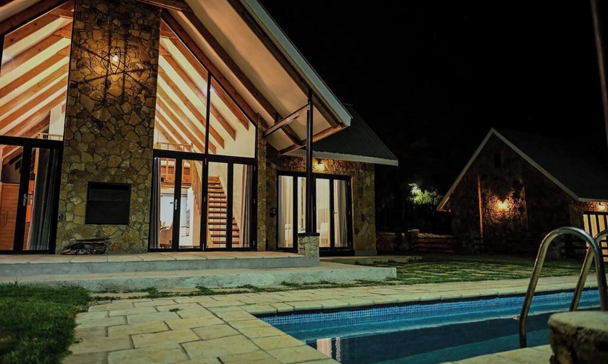 Juliasdale Villa | Mountain Lakes Resort and Spa