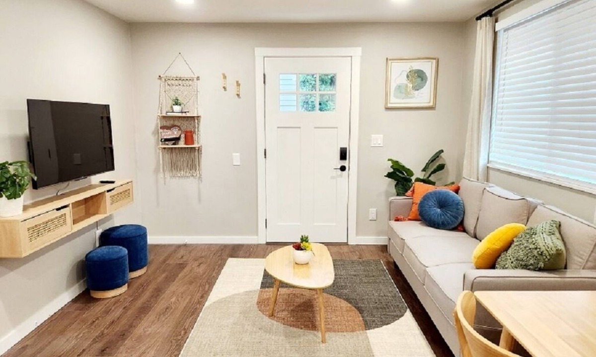 Gresham House | Mt. Hood Hideaway in Gresham - Troutdale